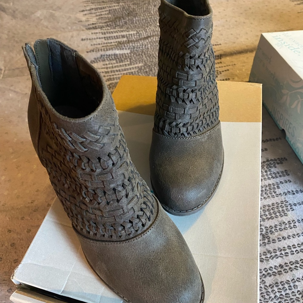 Cute Ankle Boots